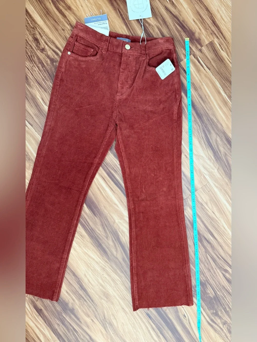 ✨ New - DL 1962 Bridget Corduroy Crop Flare Pants - Size 26 ✨